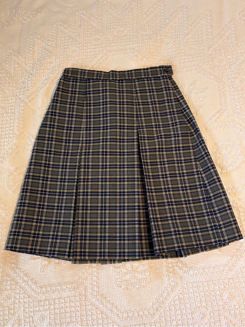 Royal Park stitched-down box pleat school uniform skirt